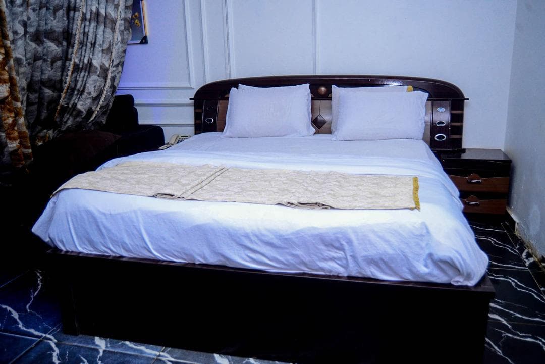 Executive Suite images 1